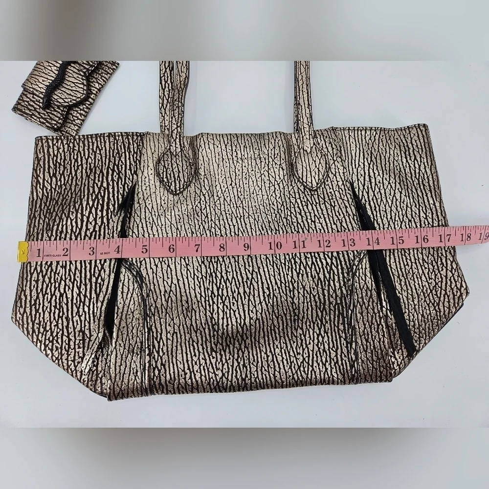 Aimee Kestenberg Leather Shoulder / Tote Bage Purse - Rose Gold & Black
